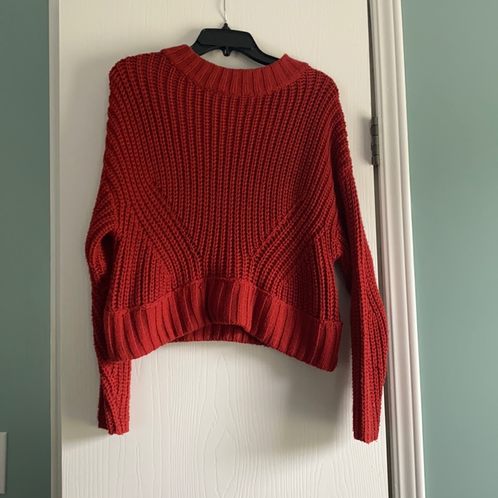 Cute cropped sweater